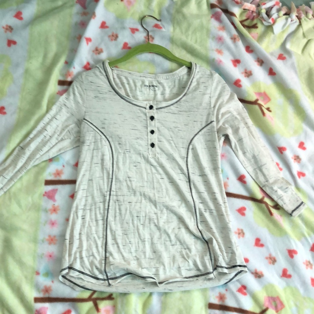 Long sleeved shirt